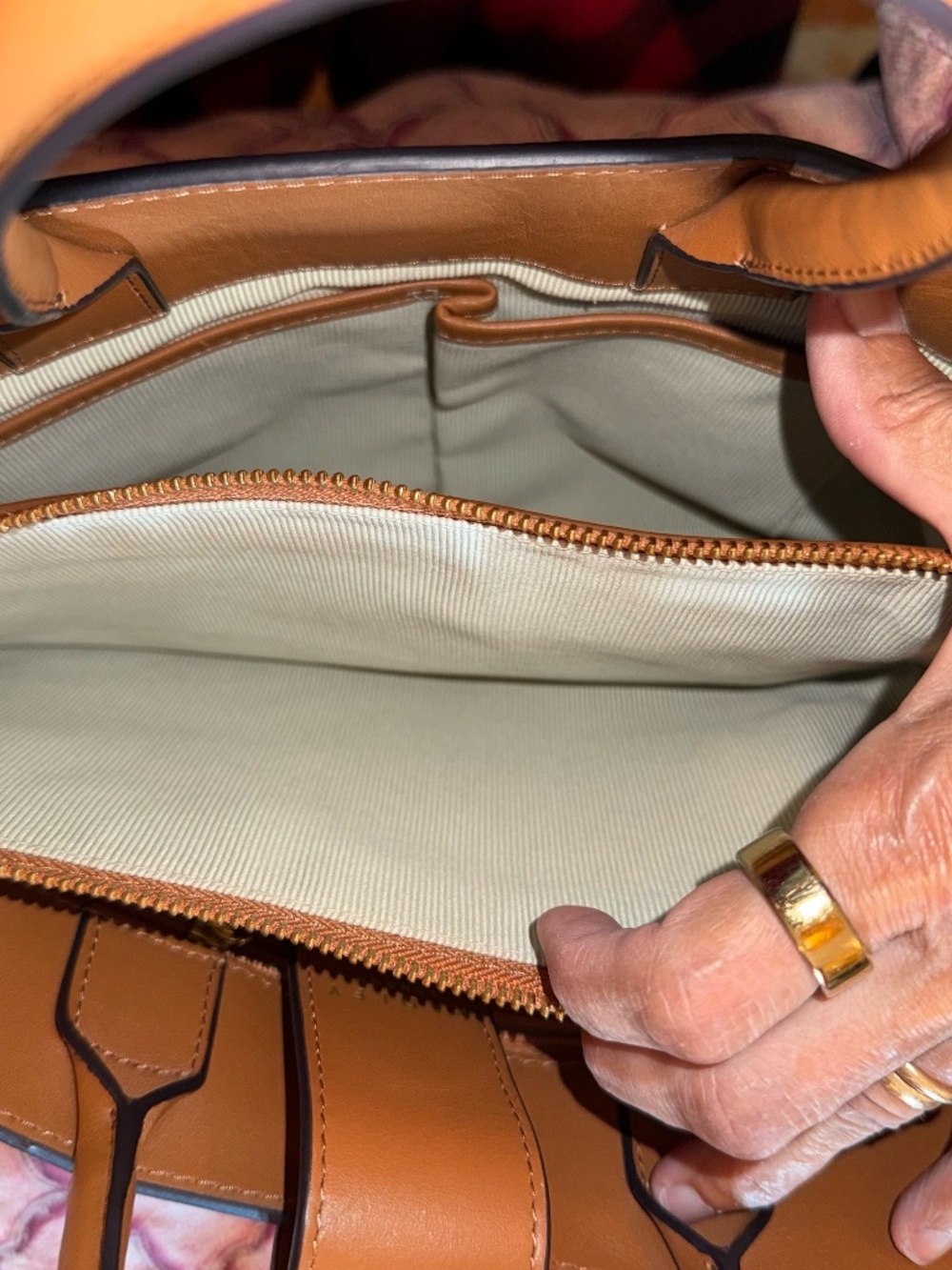 Radley London tan leather primrose hill bag - Picture 4 of 5